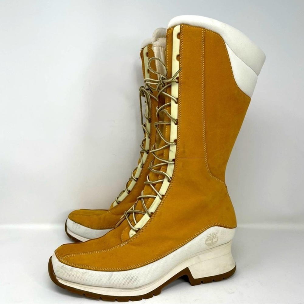 Timberland Women's Tan and White Winter Boots